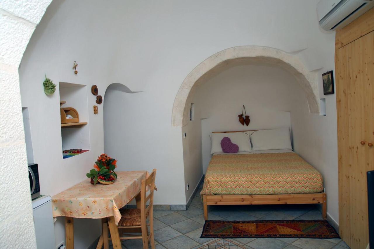 Trullo Al Monte Bed and Breakfast Ceglie Messapica Εξωτερικό φωτογραφία